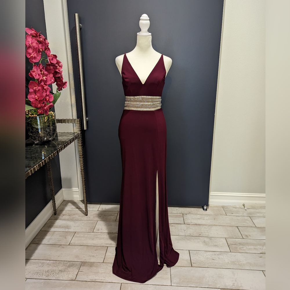 Xscape burgundy formal gown size 2